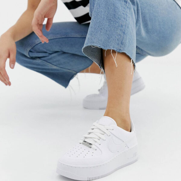 Nike Air Force 1 Sage Low White